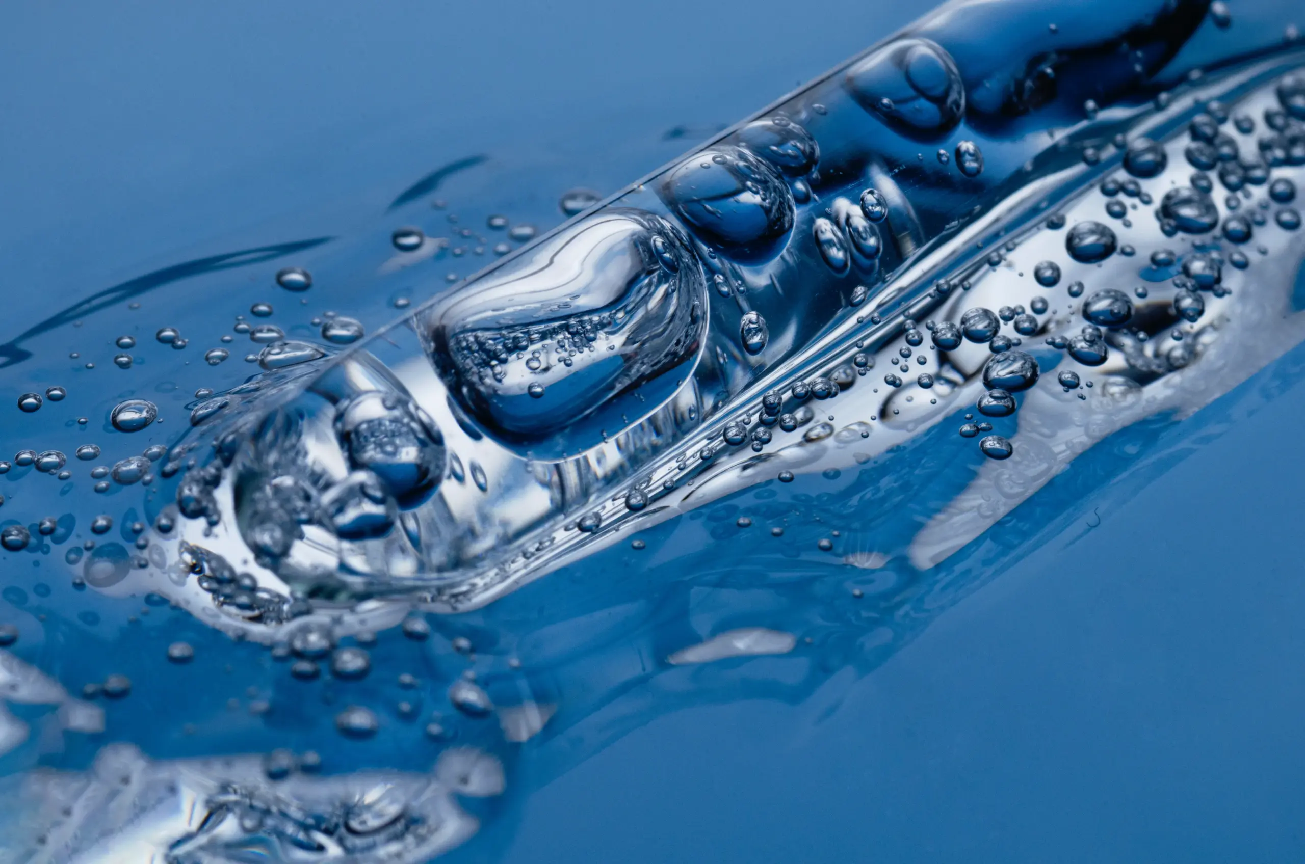 close-up-hyaluronic-acid-tratment-2-2